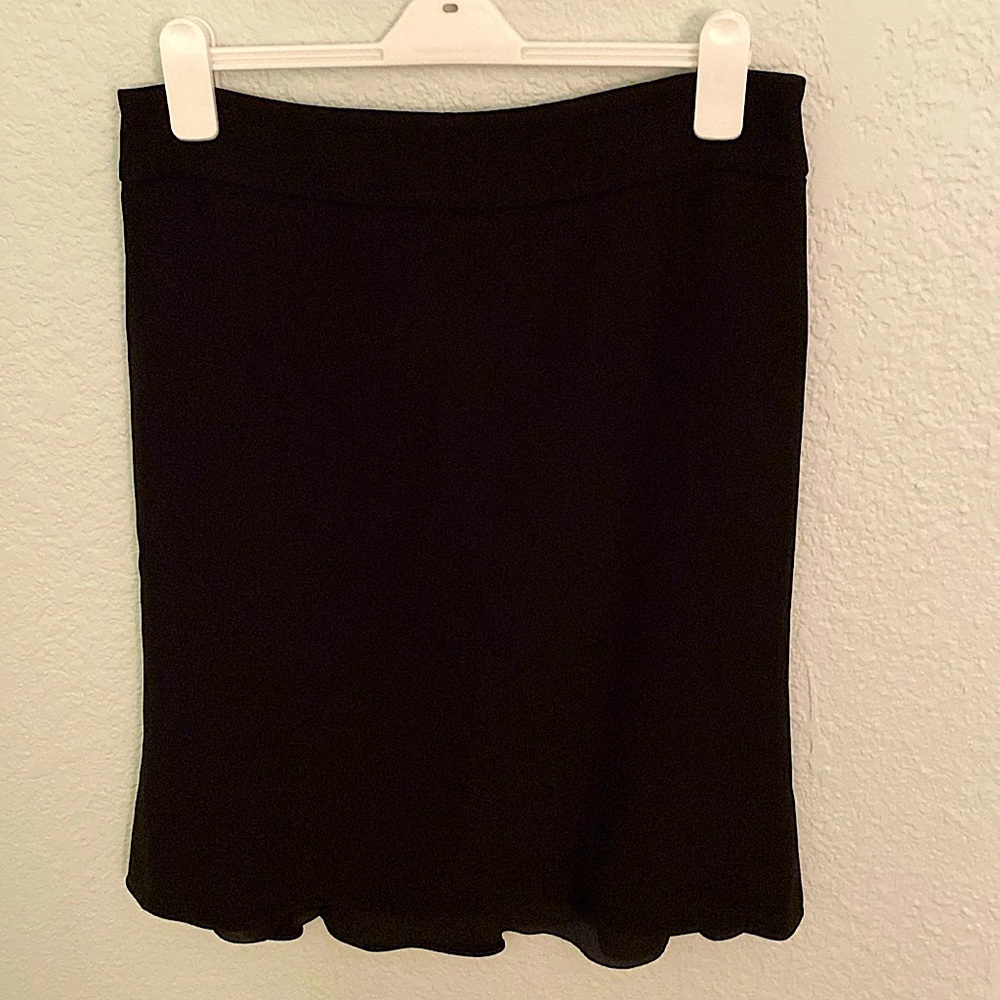 Black Armani Collezioni skirt, size 10, gently used